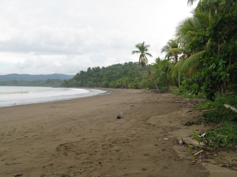 Bahia Drake beach